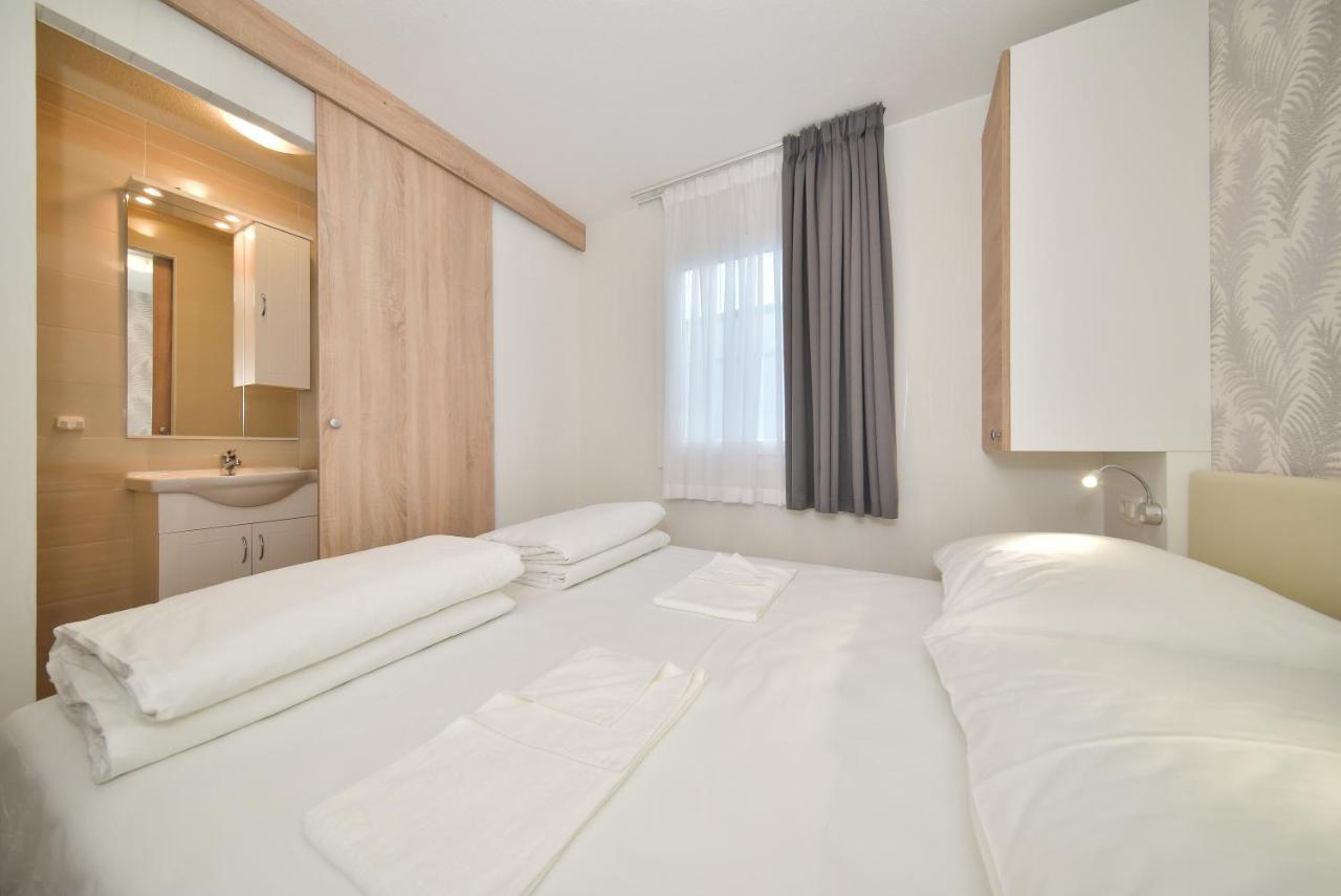 Mobile Homes, Privlaka Zadar Dalmacija - Private Pool ภายนอก รูปภาพ