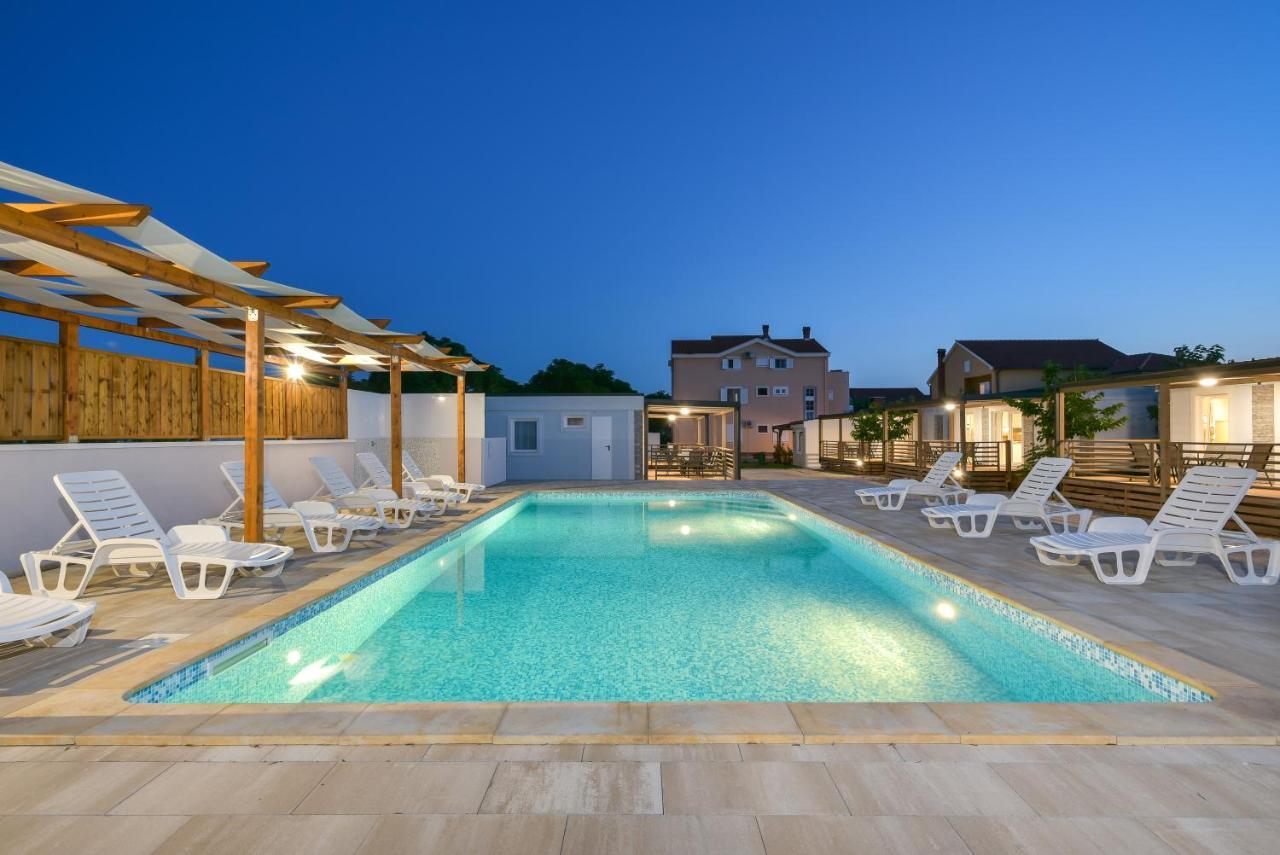 Mobile Homes, Privlaka Zadar Dalmacija - Private Pool ภายนอก รูปภาพ